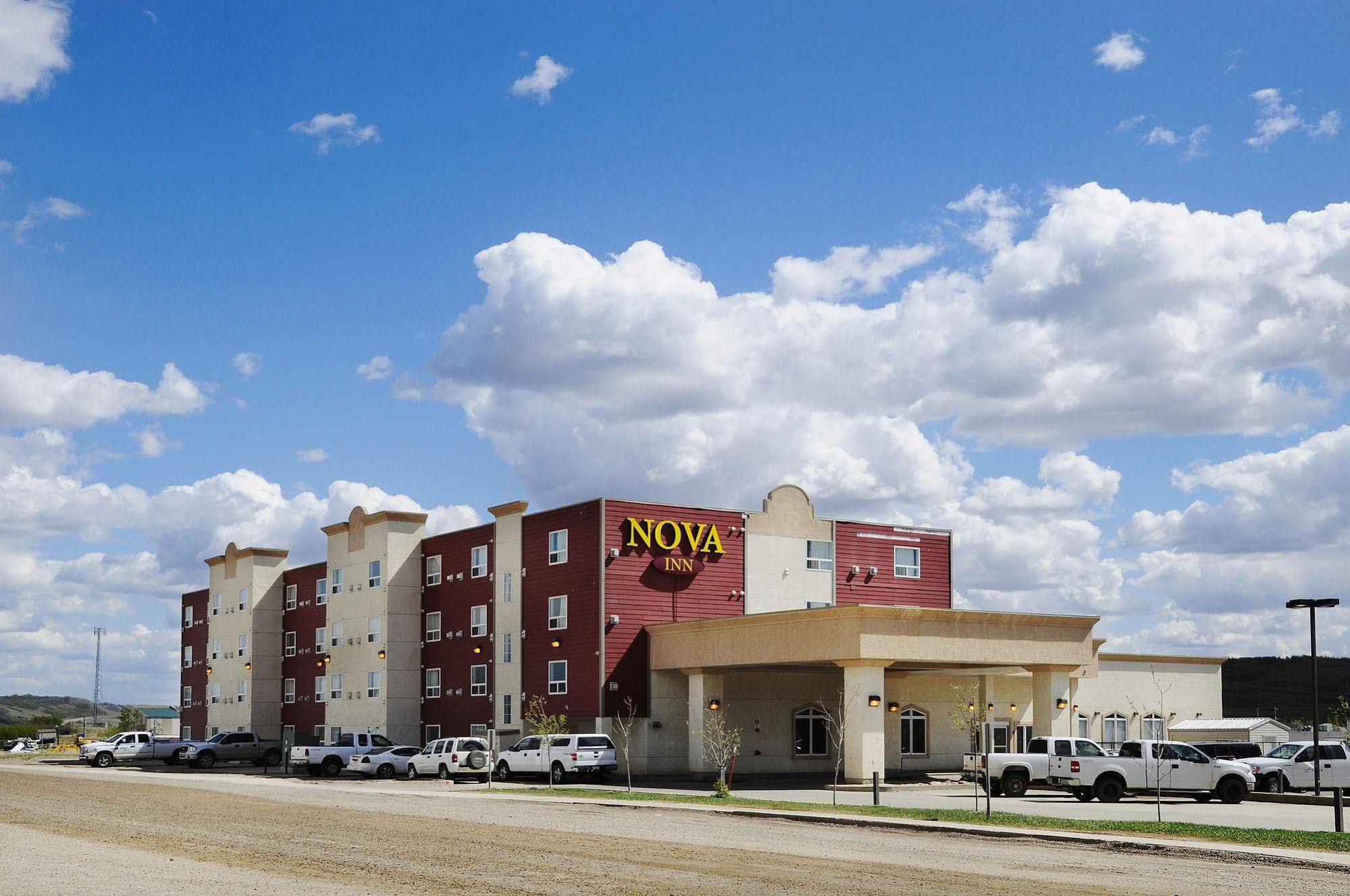 Nova Inn Peace River エクステリア 写真